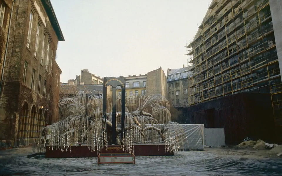 A tree of life monument in Budapest